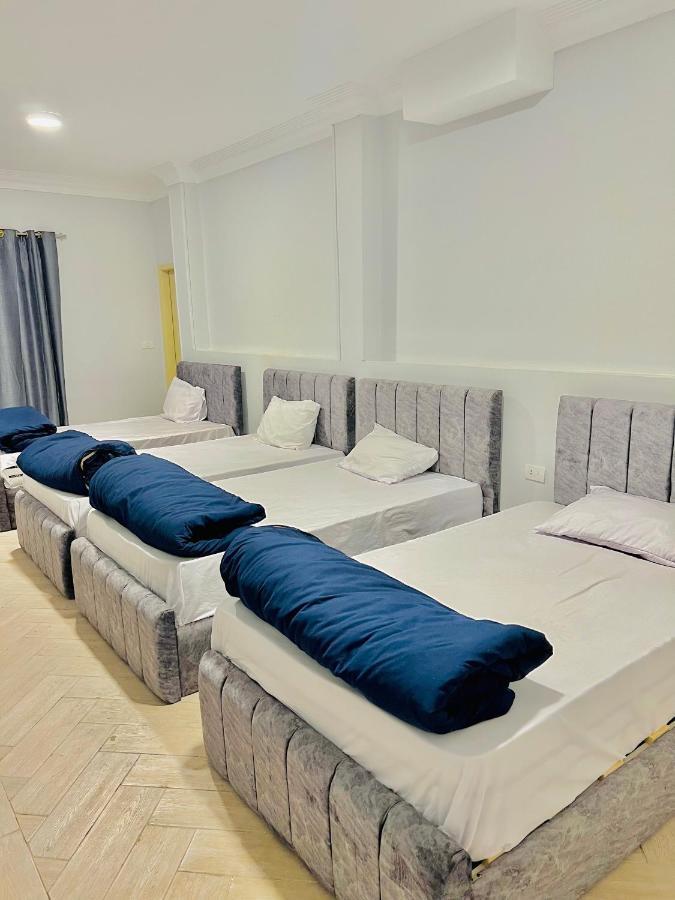 Gabry Pyramids Inn 카이로 외부 사진